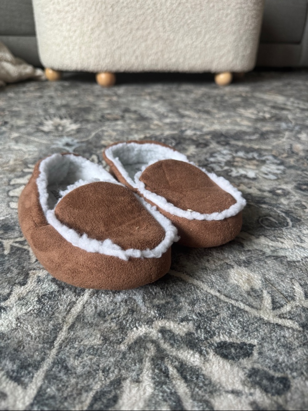 Coxist Cozy Brown Faux-Suede Slippers with White Sherpa Trim